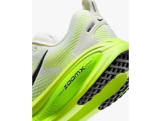 Nike Vomero 18 - Volt