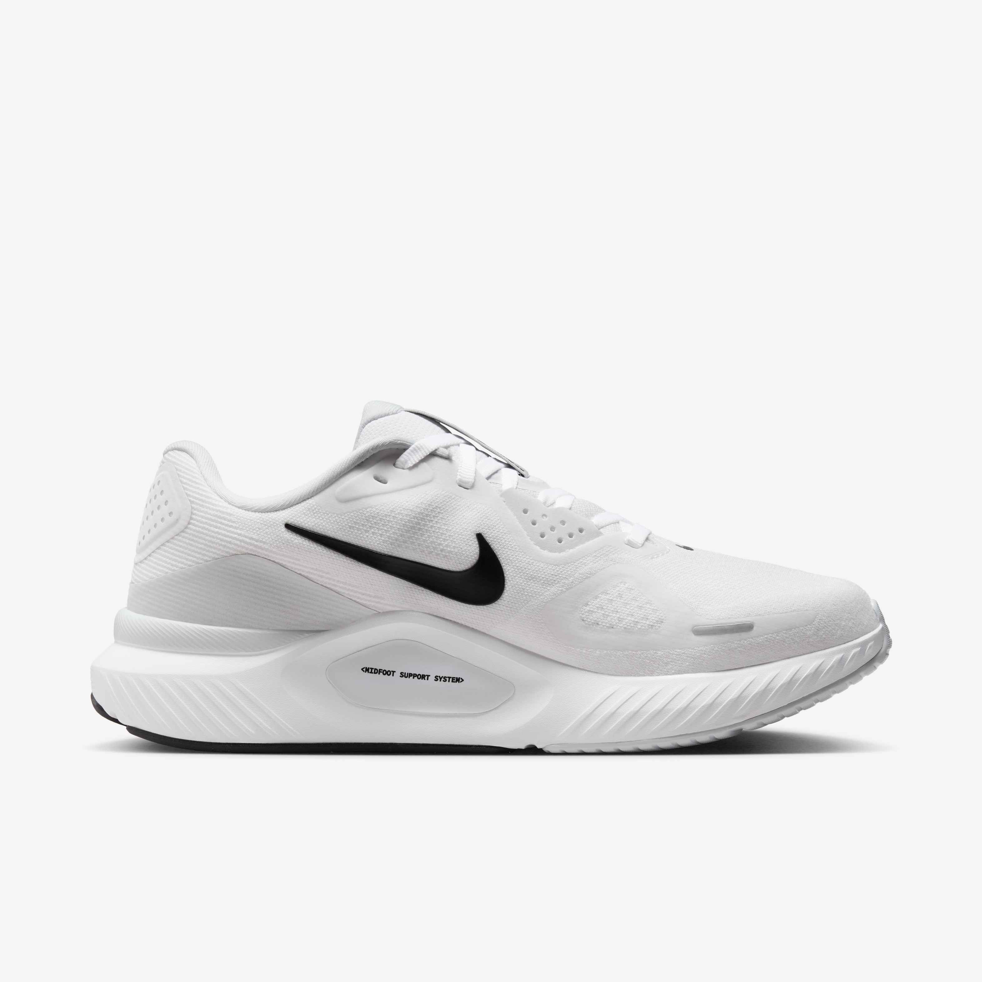 Nike Structure 26