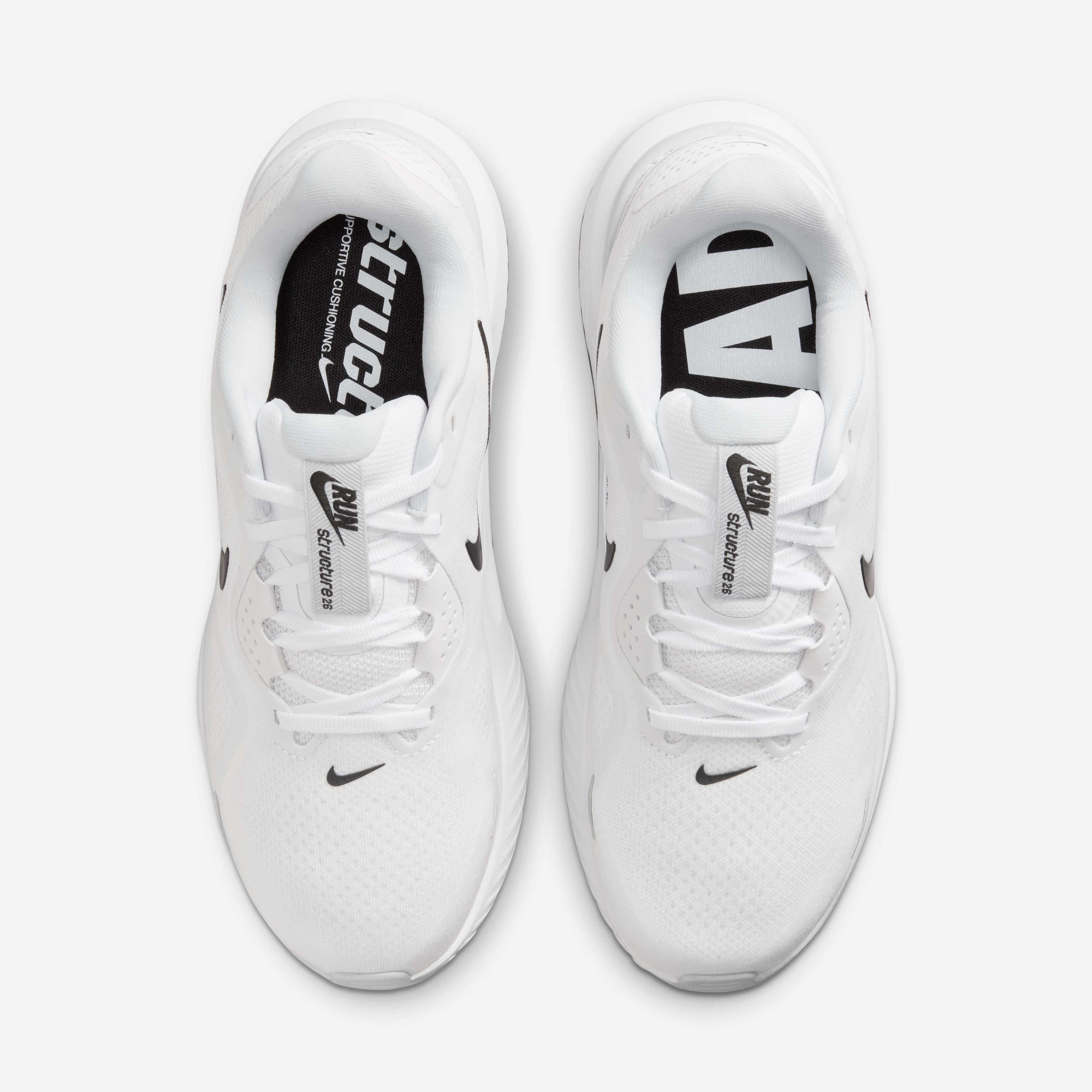 Nike Structure 26